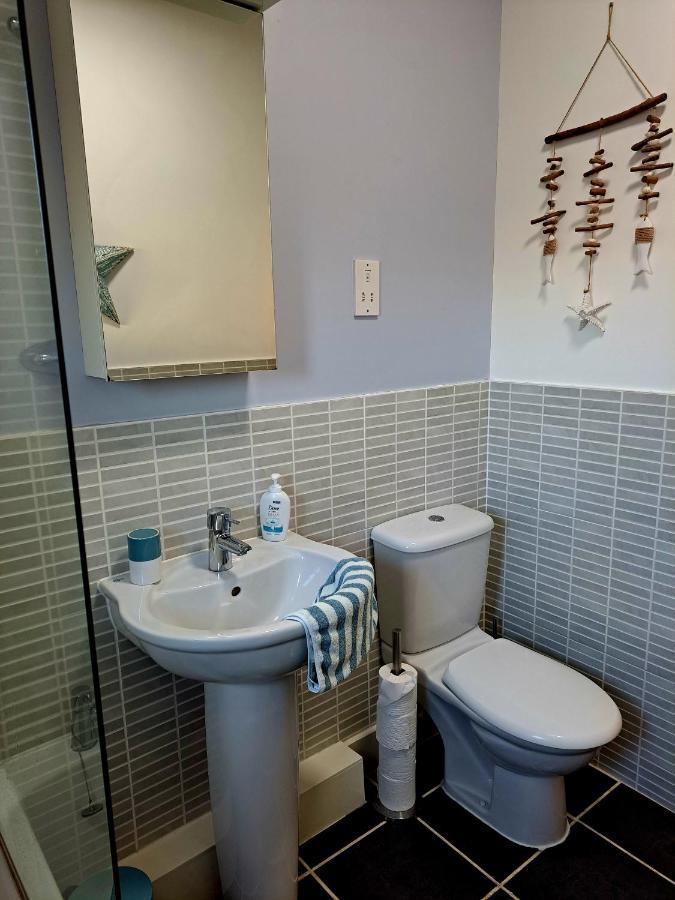 Coastal Apartment With Beach On Your Doorstep! Llanelli Extérieur photo